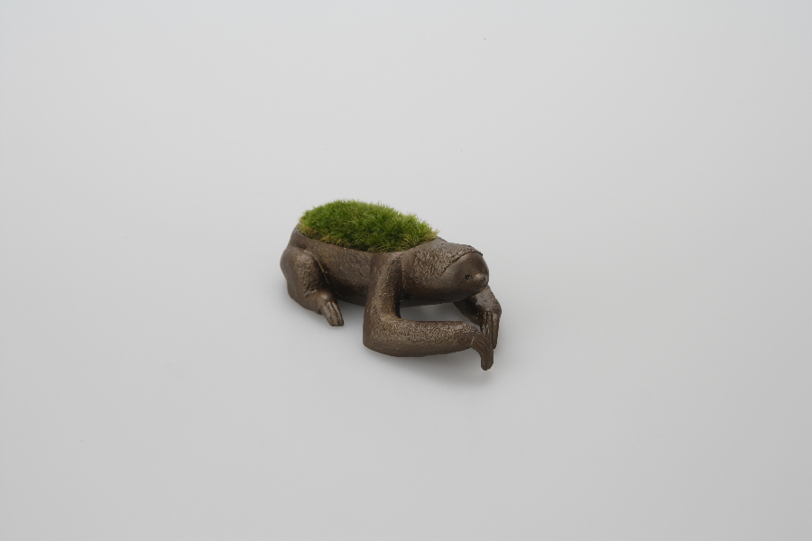 50407_sloth_bronze