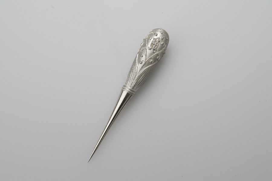 60011_Lily-of-the-valley-Stiletto