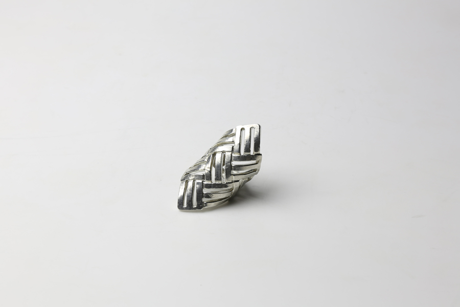 600201_Ring_Aya