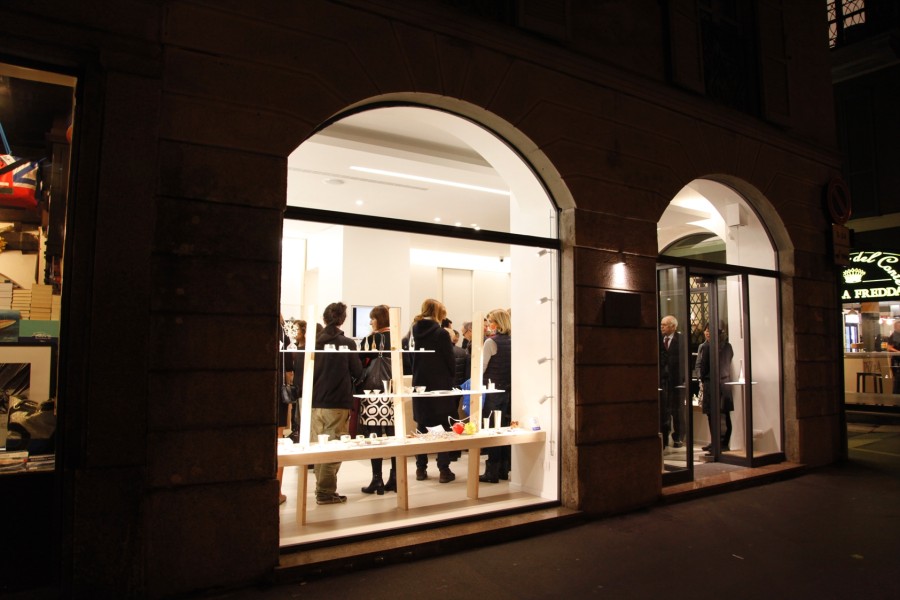 milan shop
