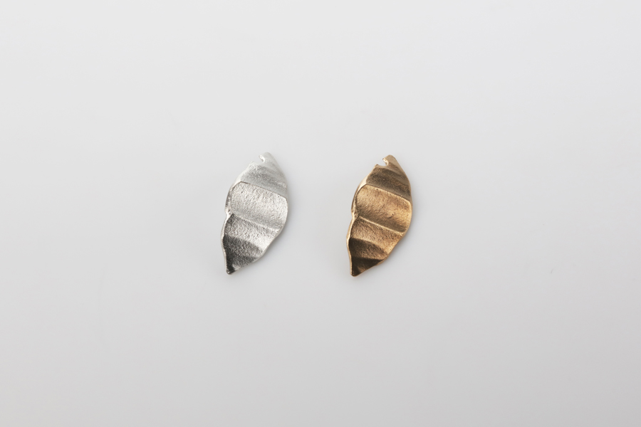 501724_Chopstick Rest_leaves_set of 2
