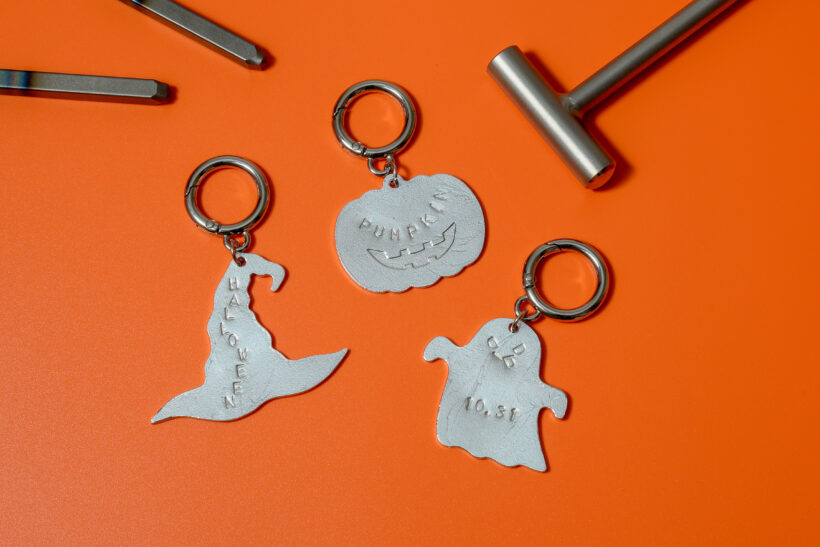 錫のハロウィンキーホルダーづくり