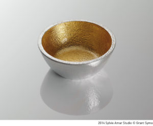 600287 Spice pot (sichimi container) – gold
