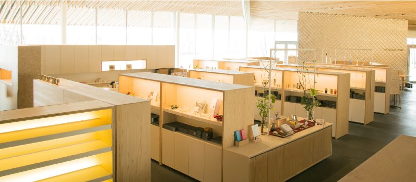 本社FACTORY SHOP